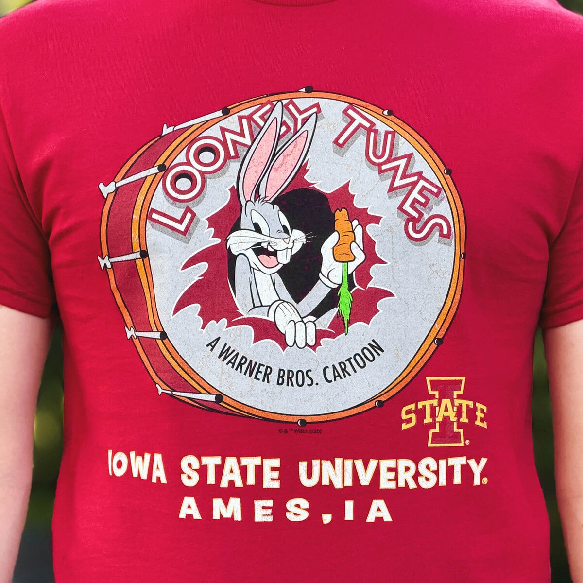 Blue 84 I-State Bugs Bunny Drum Cardinal Short Sleeve T-Shirt design close up